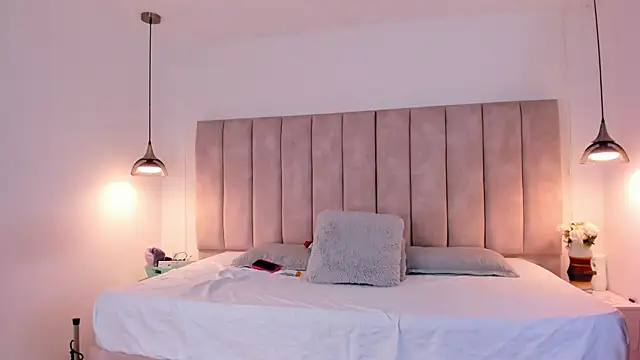 Snapshot of Julieta_Jane chatting on 13, 9, 2025 Julieta Jane online show from 13, 9, 2025