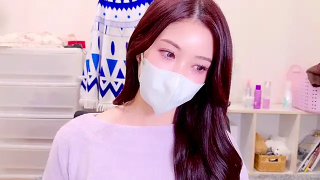 Snapshot of oxo_yuna_oxo chatting on 10, 12, 2024 oxo yuna oxo online show from 10, 12, 2024