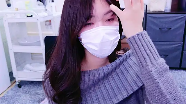 Snapshot of oxo_yuna_oxo chatting on 15, 2, 2025 oxo yuna oxo online show from 15, 2, 2025