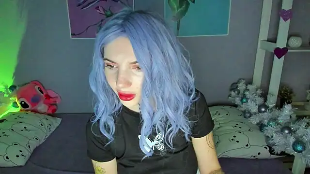 Snapshot of AnneTenet chatting on 19, 12, 2024 AnneTenet online show from 19, 12, 2024