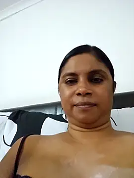 Snapshot of Sensual_indian7 chatting on 2, 4, 2026 Sensual indian7 online show from 2, 4, 2026