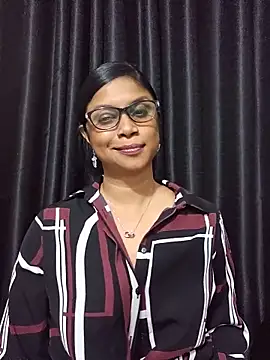 Snapshot of Sensual_indian7 chatting on 28, 5, 2026 Sensual indian7 online show from 28, 5, 2026
