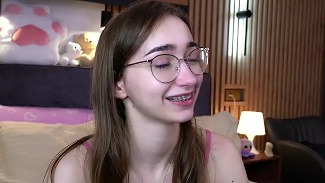 PollyBeev online show from 16, 11, 2025