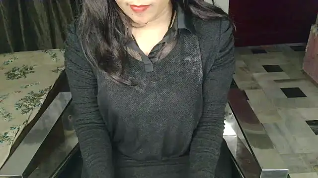 aarushi sharmaa online show from 21, 11, 2025