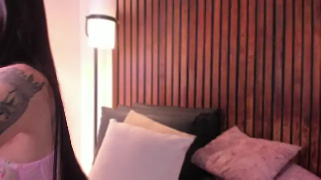 Snapshot of Jennmiiller_ chatting on 19, 12, 2025 Jennmiiller online show from 19, 12, 2025