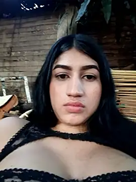 Julix A online show from 14, 9, 2025