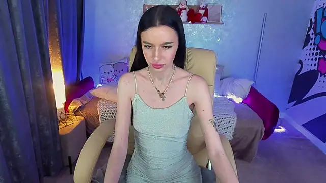 Snow WhiteeeX online show from 7, 1, 2025