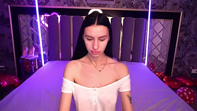 Snow WhiteeeX online show from 14, 2, 2026