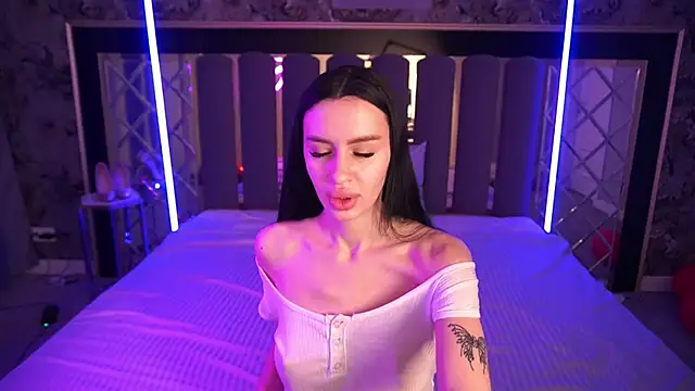 Snow WhiteeeX online show from 10, 3, 2026