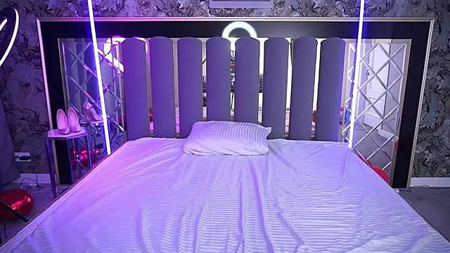 Snow WhiteeeX online show from 17, 3, 2026