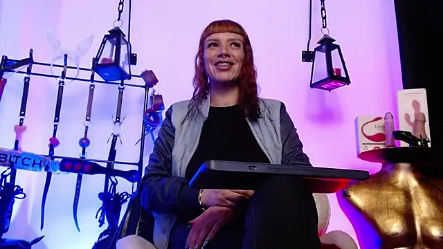 Snapshot of IvanaFetish chatting on 26, 10, 2025 IvanaFetish online show from 26, 10, 2025