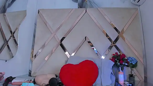 Snapshot of ninaht chatting on 25, 9, 2025 ninaht online show from 25, 9, 2025