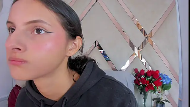 Snapshot of ninaht chatting on 11, 10, 2025 ninaht online show from 11, 10, 2025