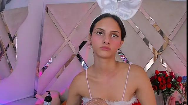 Snapshot of ninaht chatting on 14, 10, 2025 ninaht online show from 14, 10, 2025