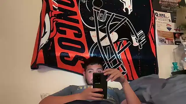 Snapshot of hornycollegestudenthung chatting on 13, 9, 2025 hornycollegestudenthung online show from 13, 9, 2025