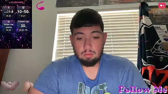 Snapshot of hornycollegestudenthung chatting on 13, 10, 2025 hornycollegestudenthung online show from 13, 10, 2025