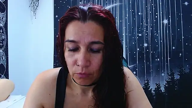 Snapshot of Hikaryfire chatting on 14, 9, 2025 Hikaryfire online show from 14, 9, 2025