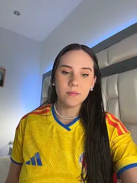  ISABELLA HOT  online show from 17, 6, 2026