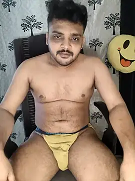 Snapshot of Mr_Handsome_hunk chatting on 6, 11, 2025 Mr Handsome hunk online show from 6, 11, 2025