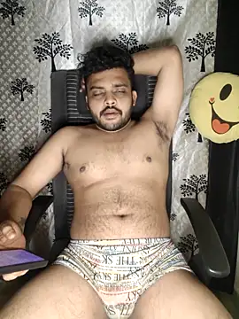 Snapshot of Mr_Handsome_hunk chatting on 15, 11, 2025 Mr Handsome hunk online show from 15, 11, 2025