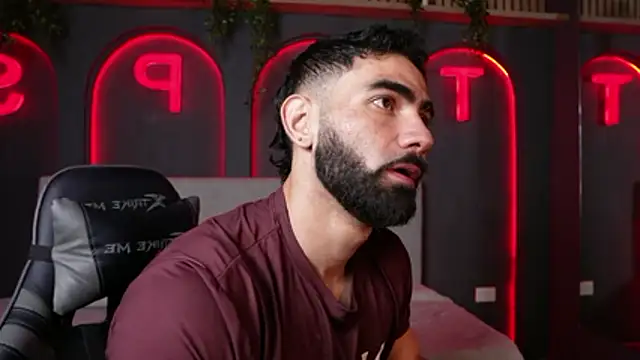 Austin bolt online show from 20, 10, 2025