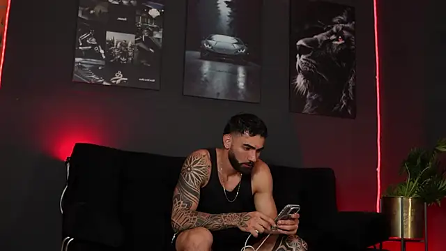 Austin bolt online show from 28, 11, 2025