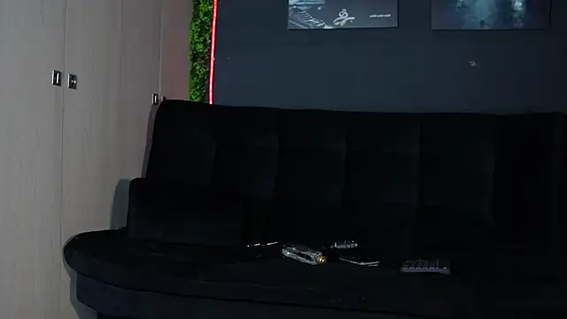 Austin bolt online show from 14, 1, 2026