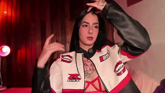 Alice woodville online show from 10, 11, 2025