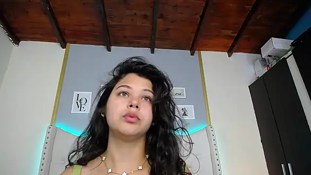 Snapshot of dante_ferraraa chatting on 4, 2, 2026 dante ferraraa online show from 4, 2, 2026