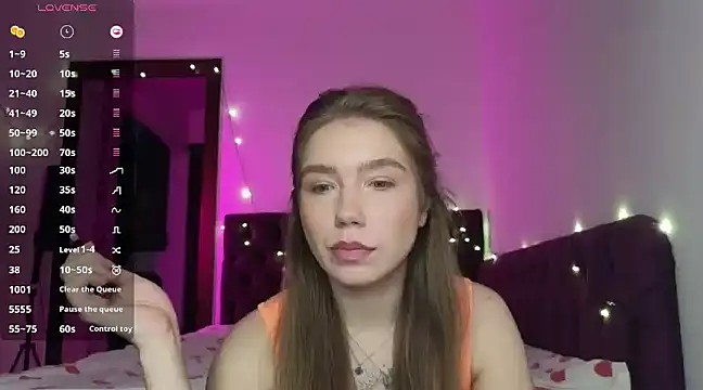 luuemmy online show from 26, 12, 2024