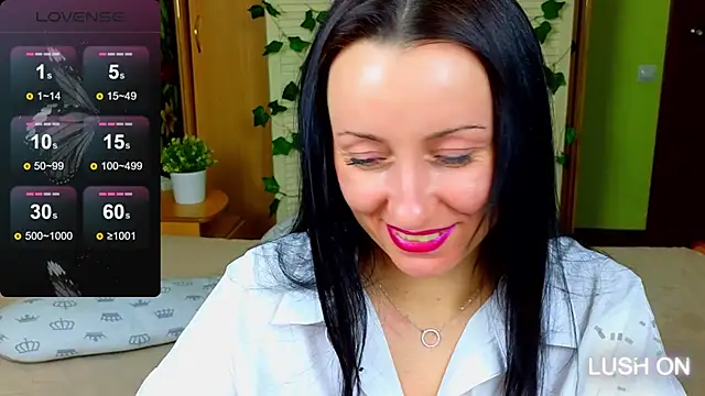 Roxyy Star online show from 3, 12, 2024