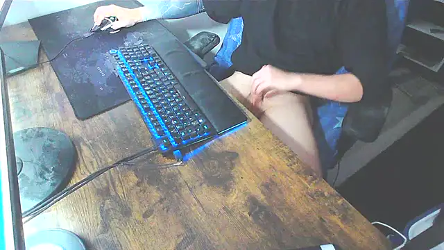 WouldLovetoFuckYou666 online show from 30, 11, 2025