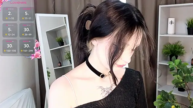 Snapshot of Naughty__Couplles chatting on 13, 6, 2026 Naughty Couplles online show from 13, 6, 2026