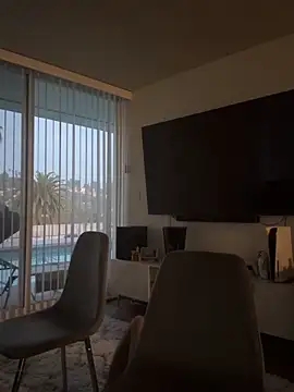 Snapshot of cbuchanan15 chatting on 14, 12, 2025 cbuchanan15 online show from 14, 12, 2025