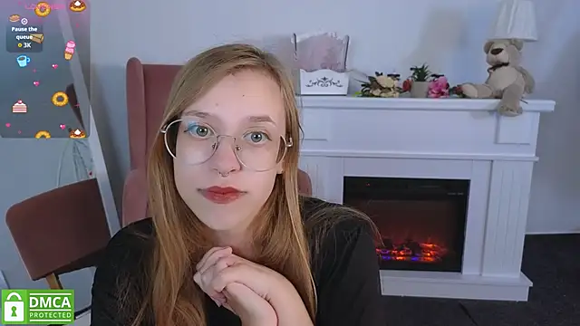 LayriantaVee online show from 12, 9, 2025