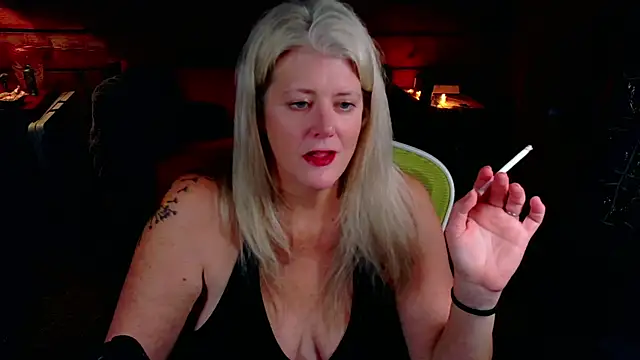 AliceHarlot online show from 19, 11, 2025