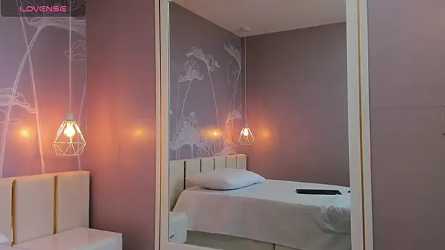 Sensual Sophie  online show from 14, 10, 2025