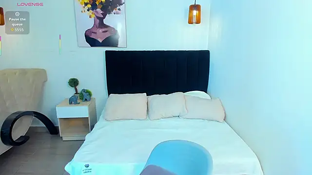 Snapshot of Scarlett__bell chatting on 3, 10, 2025 Scarlett  bell online show from 3, 10, 2025