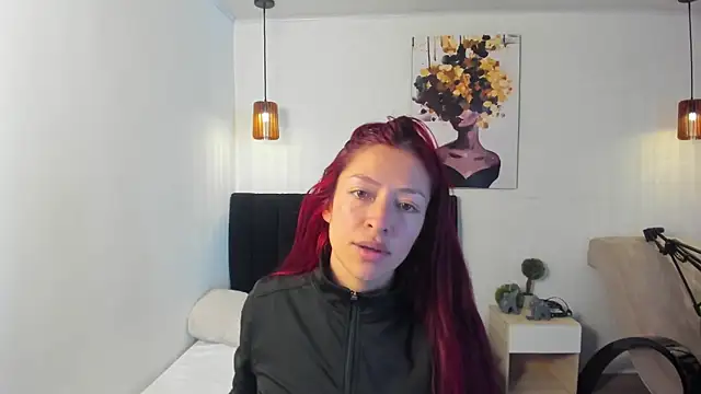 Snapshot of Scarlett__bell chatting on 7, 10, 2025 Scarlett  bell online show from 7, 10, 2025