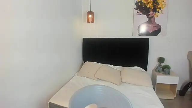 Snapshot of Scarlett__bell chatting on 22, 10, 2025 Scarlett  bell online show from 22, 10, 2025