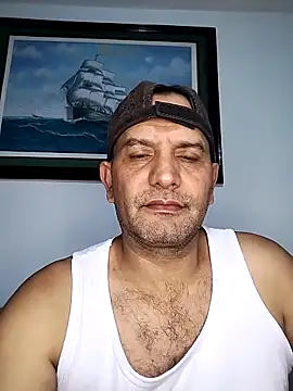 Snapshot of RogueTraveler chatting on 16, 9, 2025 RogueTraveler online show from 16, 9, 2025
