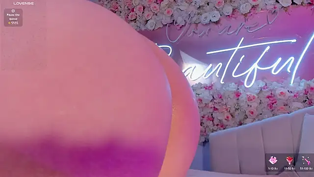 Snapshot of AmberFarrell chatting on 18, 12, 2024 AmberFarrell online show from 18, 12, 2024