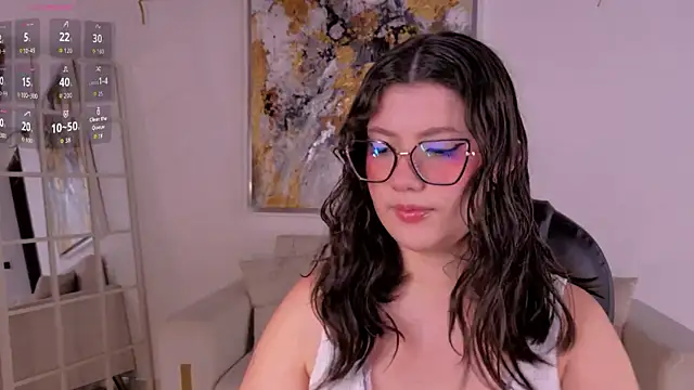 AmberFarrell online show from 7, 5, 2026