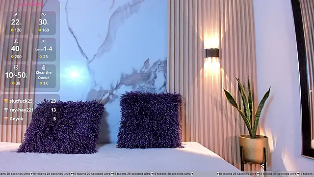 valentina lux online show from 6, 2, 2025