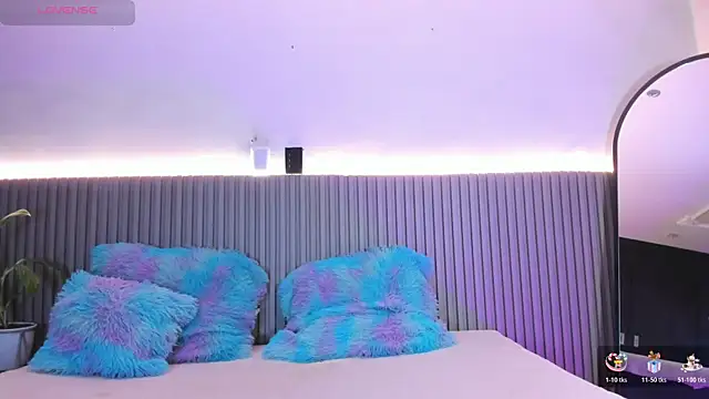 valentina lux online show from 20, 12, 2025