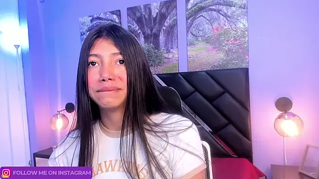 KimberlyVillaLobos online show from 7, 3, 2025