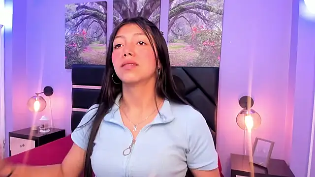 KimberlyVillaLobos online show from 8, 3, 2025