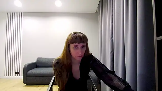 Daniella Lorente online show from 14, 2, 2025