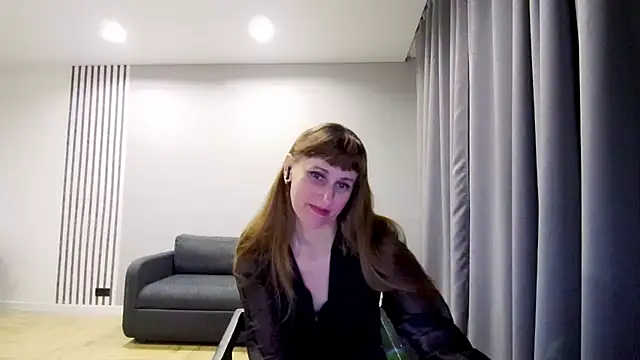 Daniella Lorente online show from 17, 2, 2025