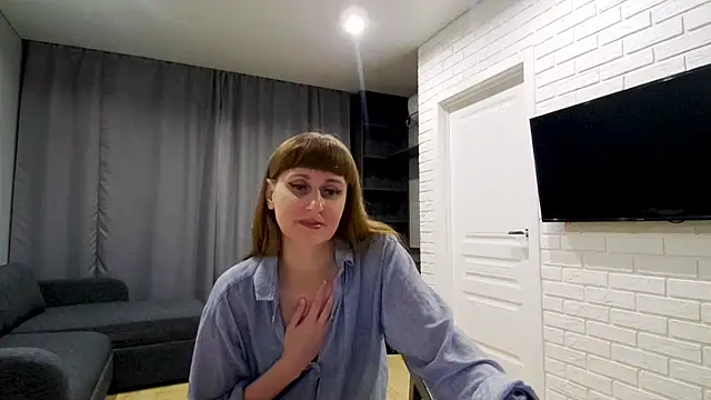 Daniella Lorente online show from 15, 5, 2026